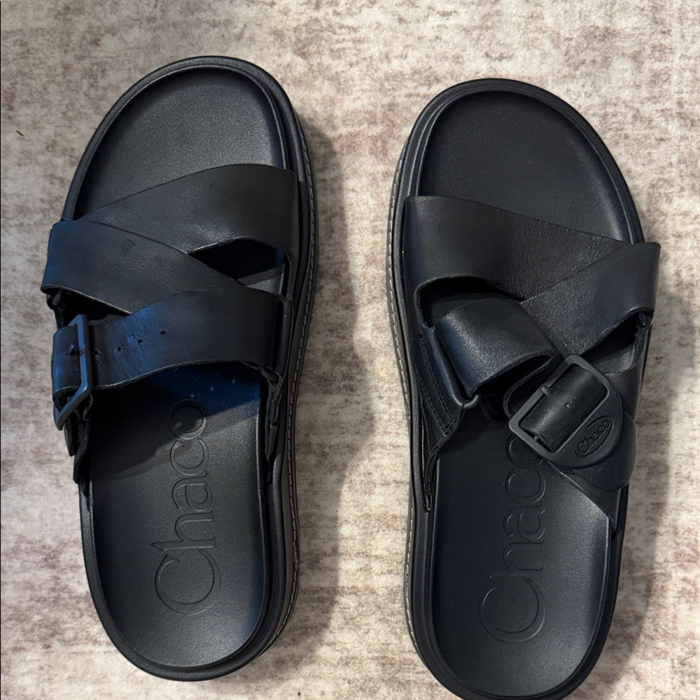 Chaco womens Black Cross-Strap Slide Sandals. Worn 5 times max.